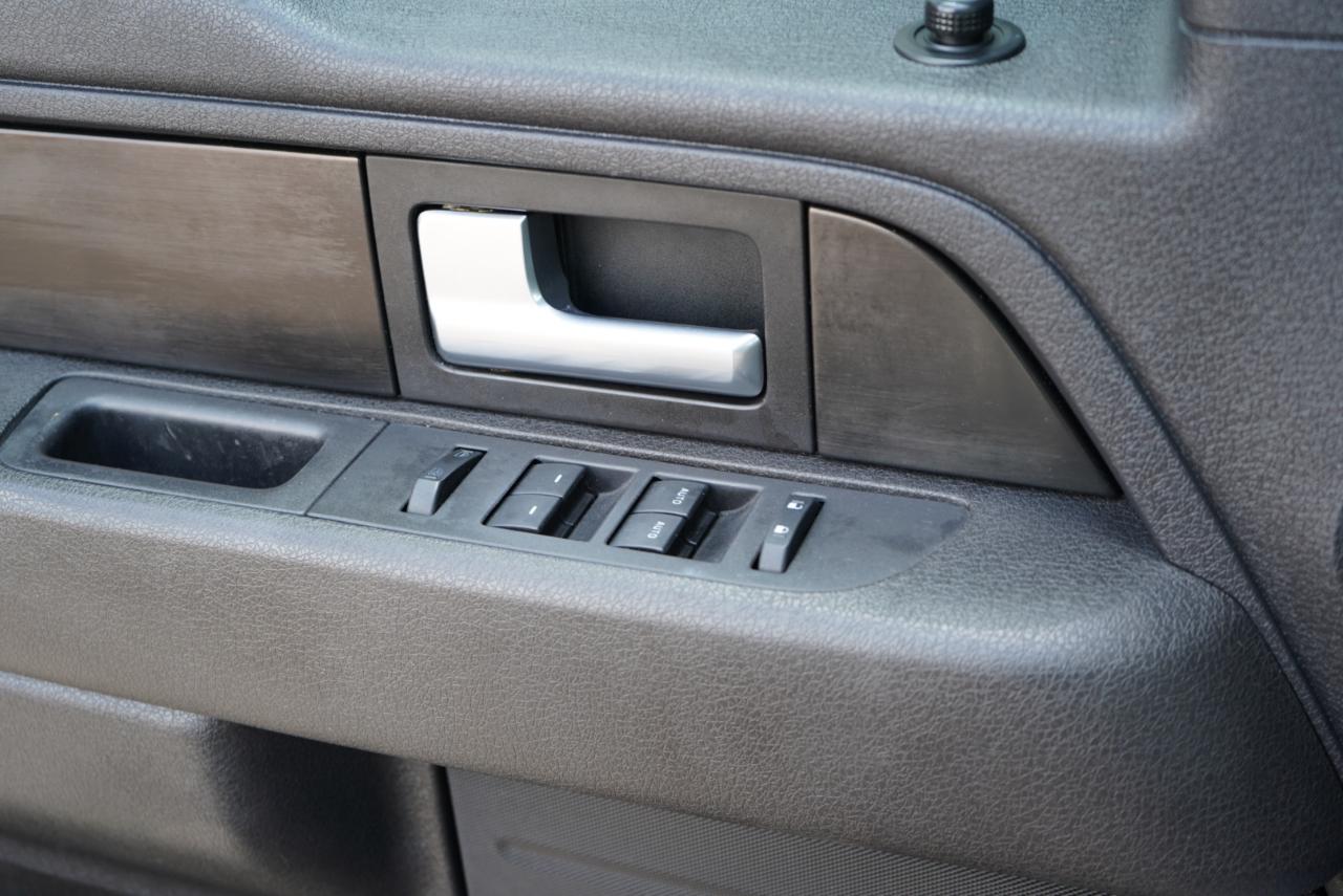 Ford F-150 FX4 SuperCrew 4WD 2013