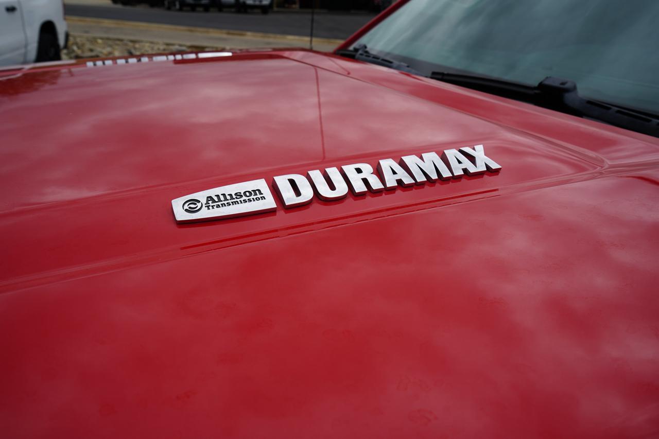 GMC Sierra 2500HD available WiFi 4WD Crew Cab 153.7" SLT 2015