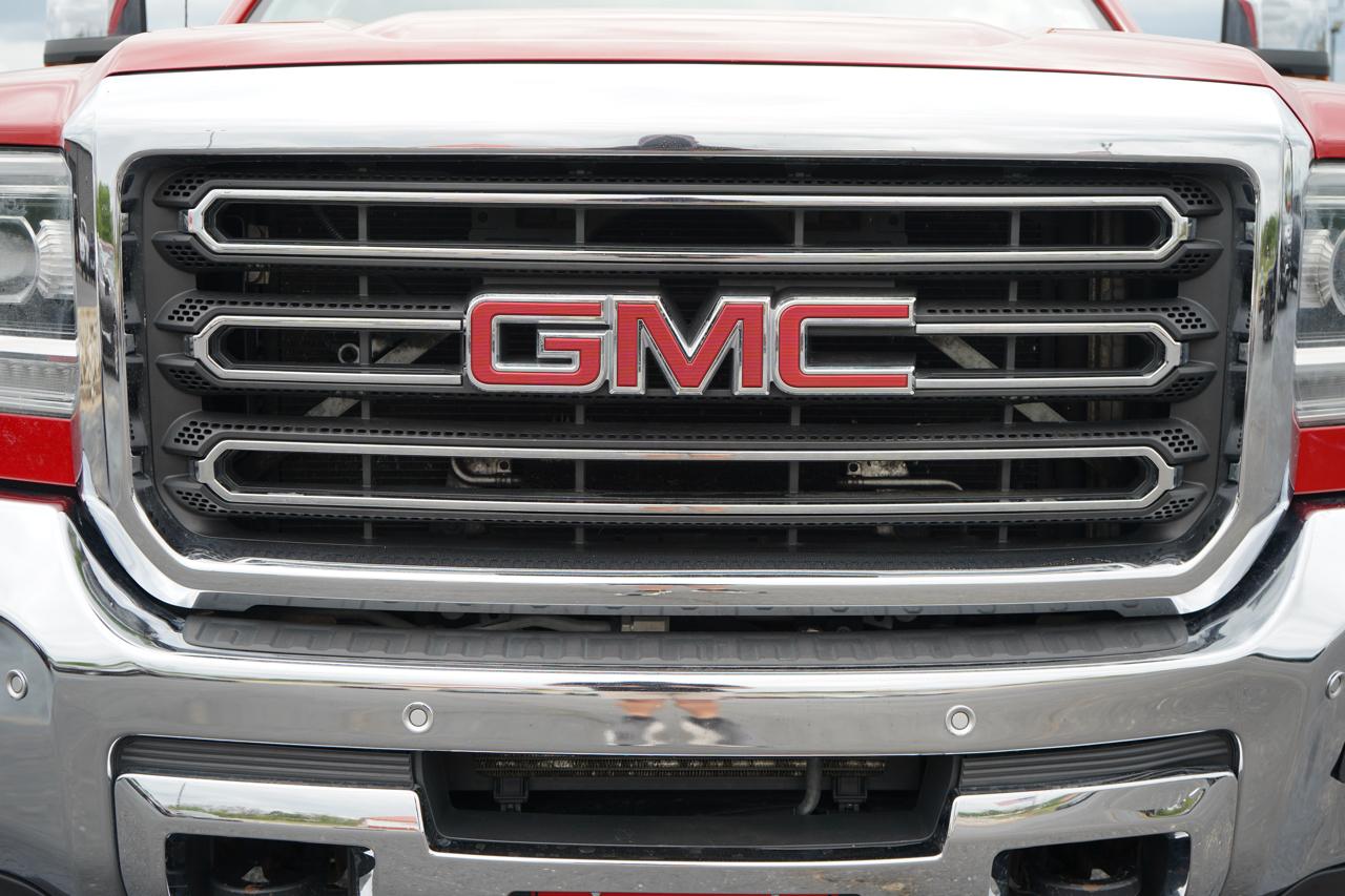 GMC Sierra 2500HD available WiFi 4WD Crew Cab 153.7" SLT 2015