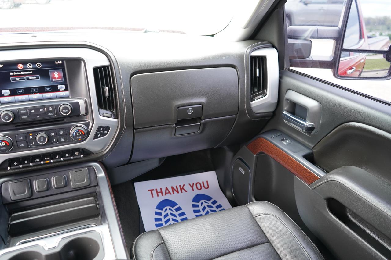 GMC Sierra 2500HD available WiFi 4WD Crew Cab 153.7" SLT 2015