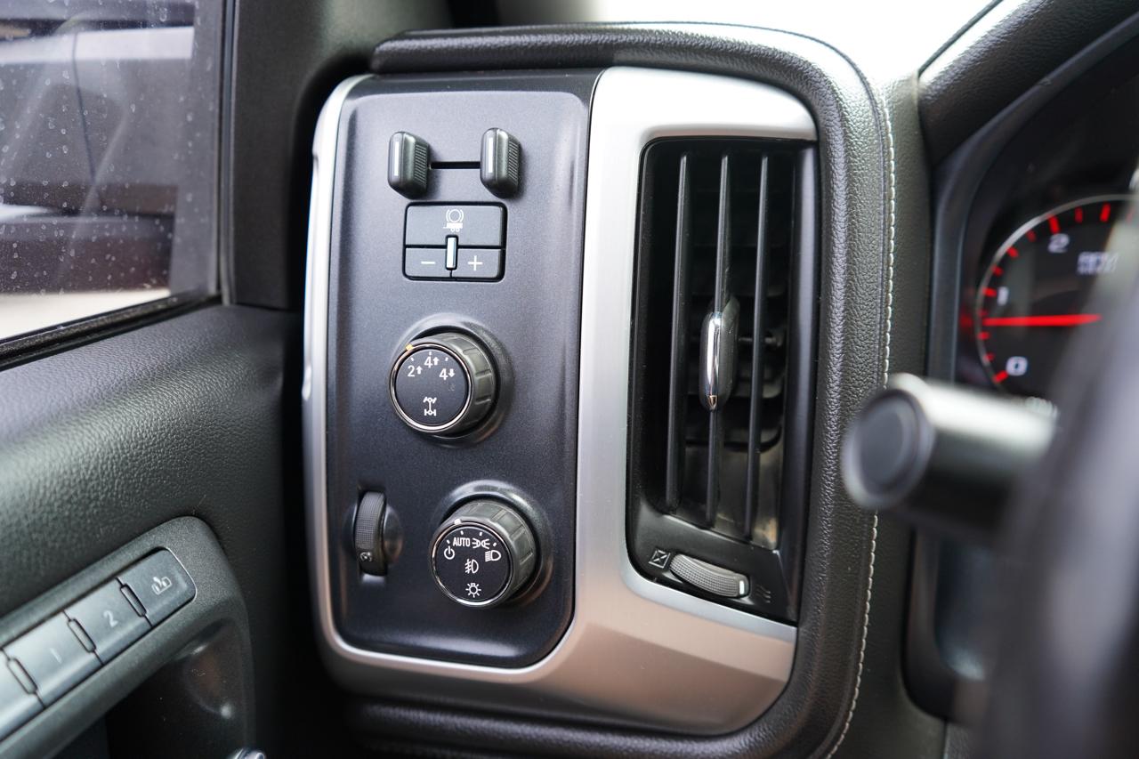 GMC Sierra 2500HD available WiFi 4WD Crew Cab 153.7" SLT 2015