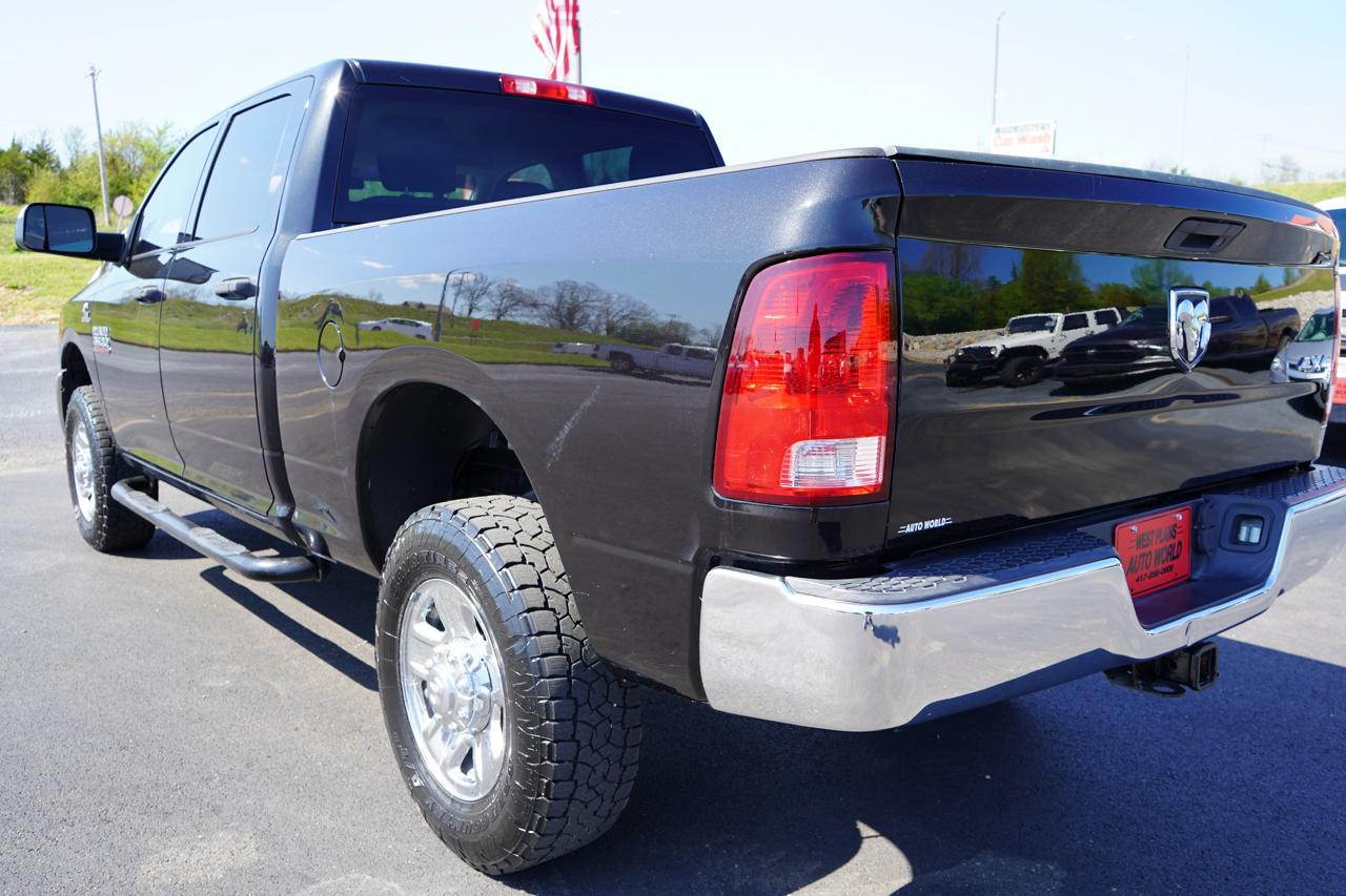 RAM 2500 Tradesman 4x4 Crew Cab 6'4" Box 2017