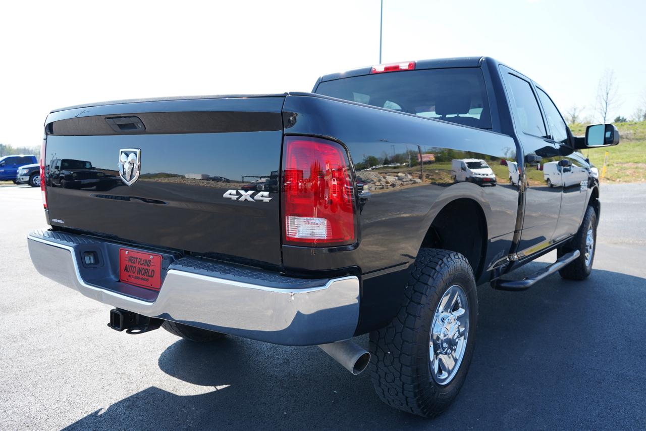RAM 2500 Tradesman 4x4 Crew Cab 6'4" Box 2017