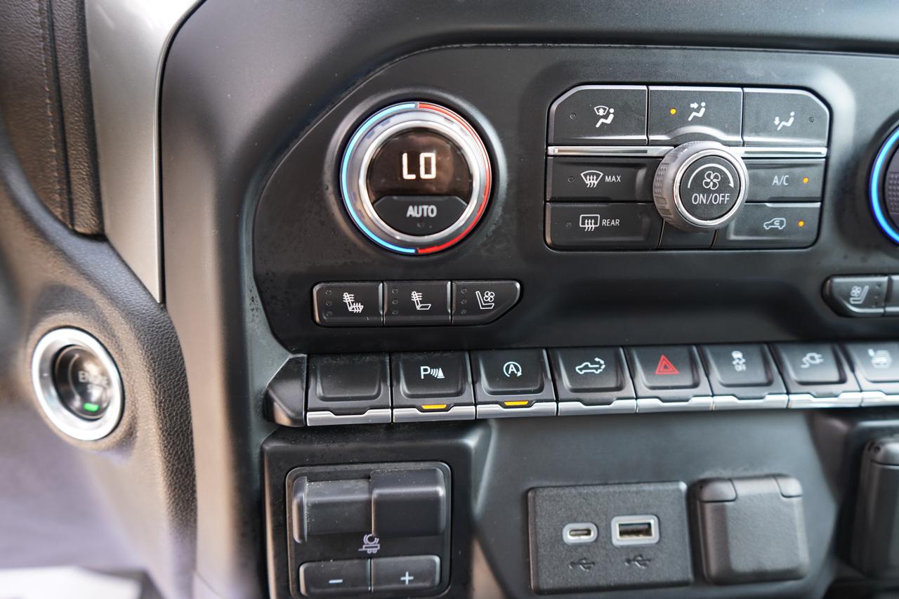 Chevrolet Silverado 1500 4WD Crew Cab 147" LTZ 2019