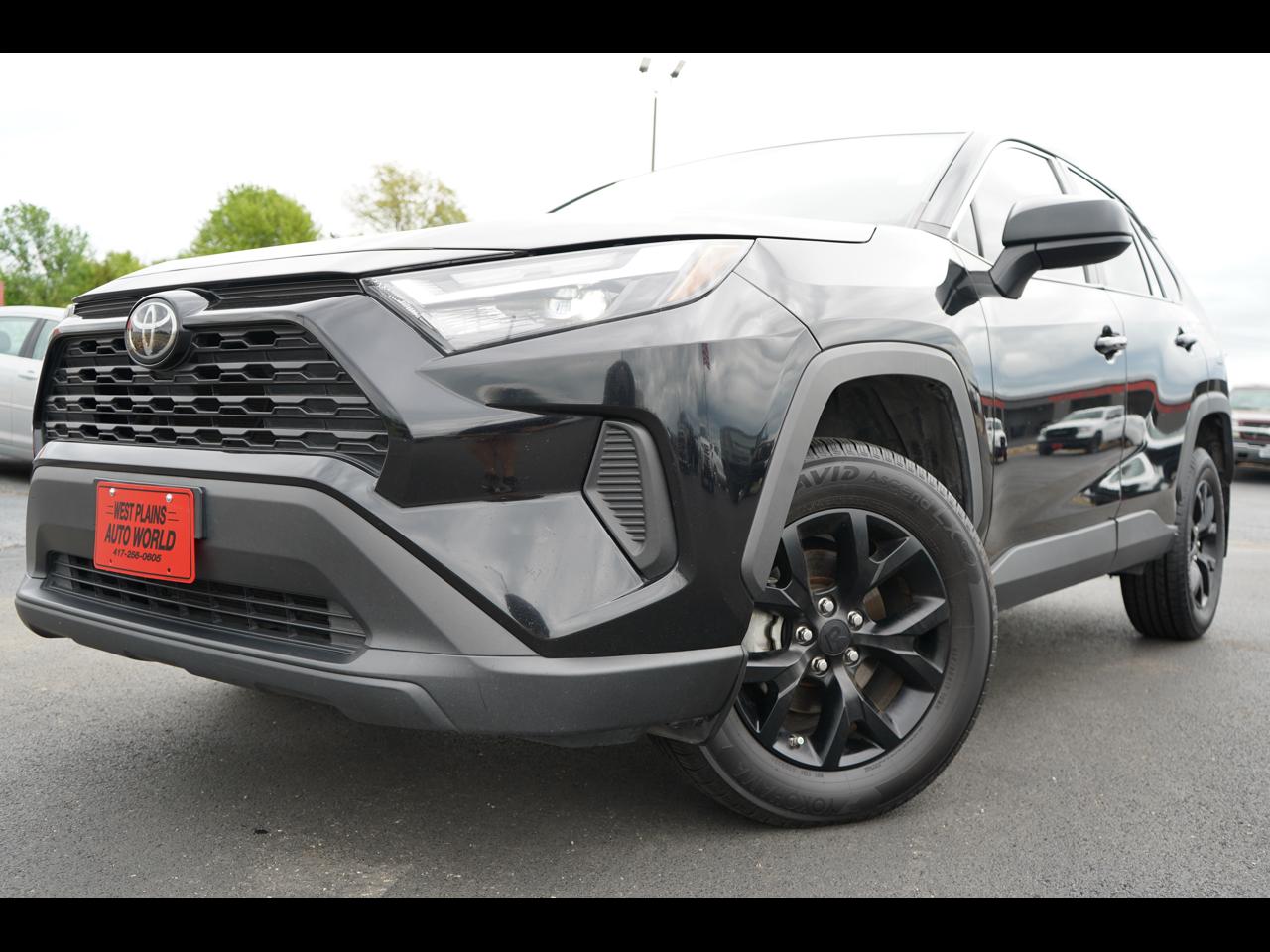 2023 Toyota RAV4 LE FWD (Natl)