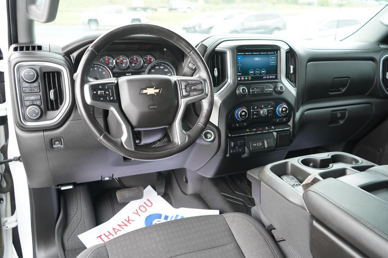 Chevrolet Silverado 1500 4WD Crew Cab 147" LT 2020
