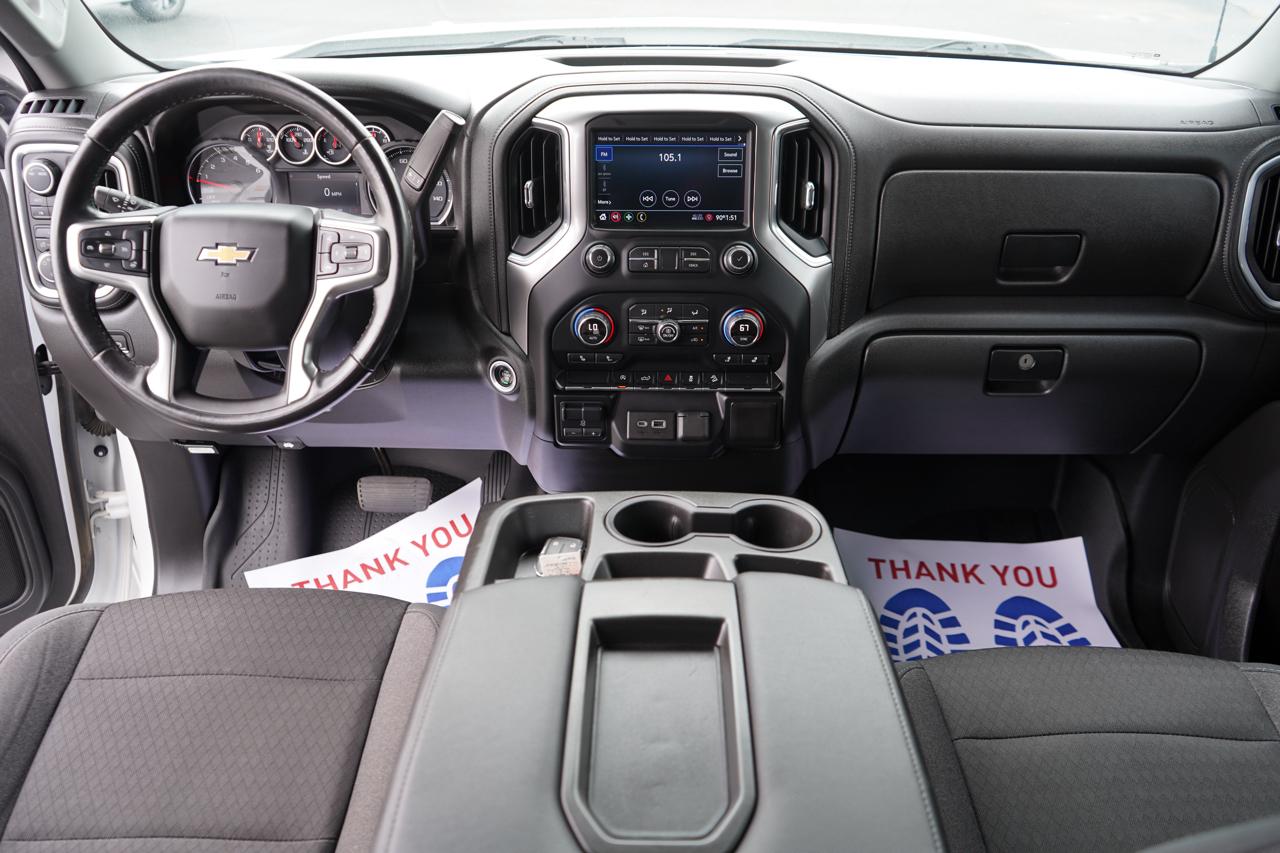 Chevrolet Silverado 1500 4WD Crew Cab 147" LT 2020