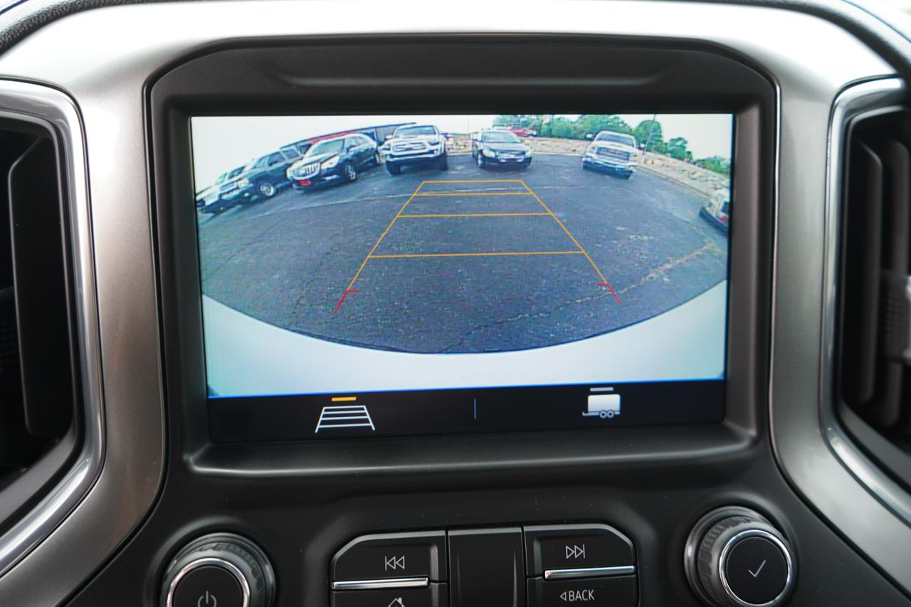 Chevrolet Silverado 1500 4WD Crew Cab 147" LT 2020