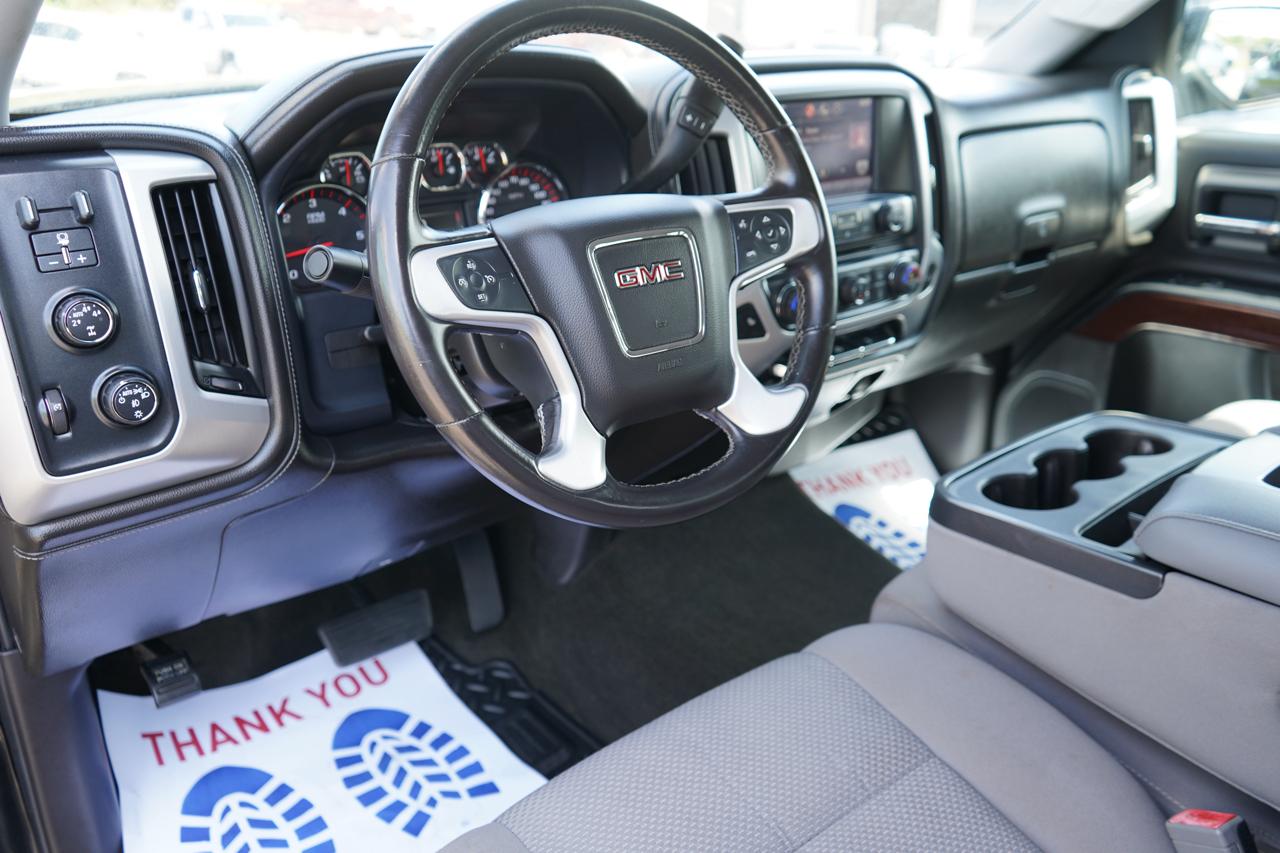 GMC Sierra 1500 4WD Crew Cab 143.5" SLE 2015