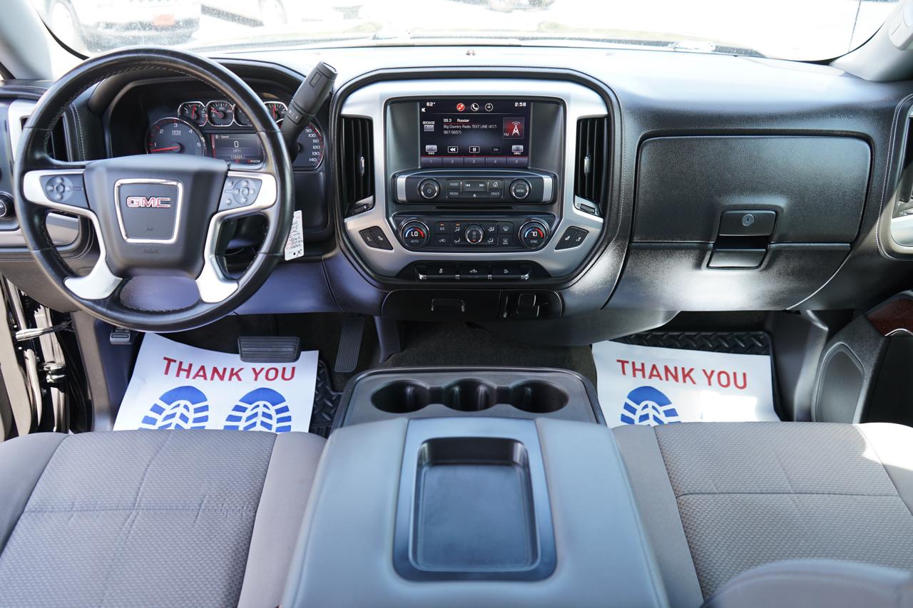 GMC Sierra 1500 4WD Crew Cab 143.5" SLE 2015