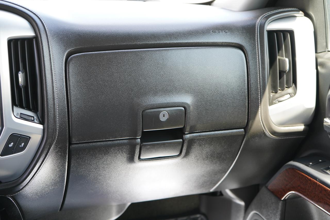 GMC Sierra 1500 4WD Crew Cab 143.5" SLE 2015