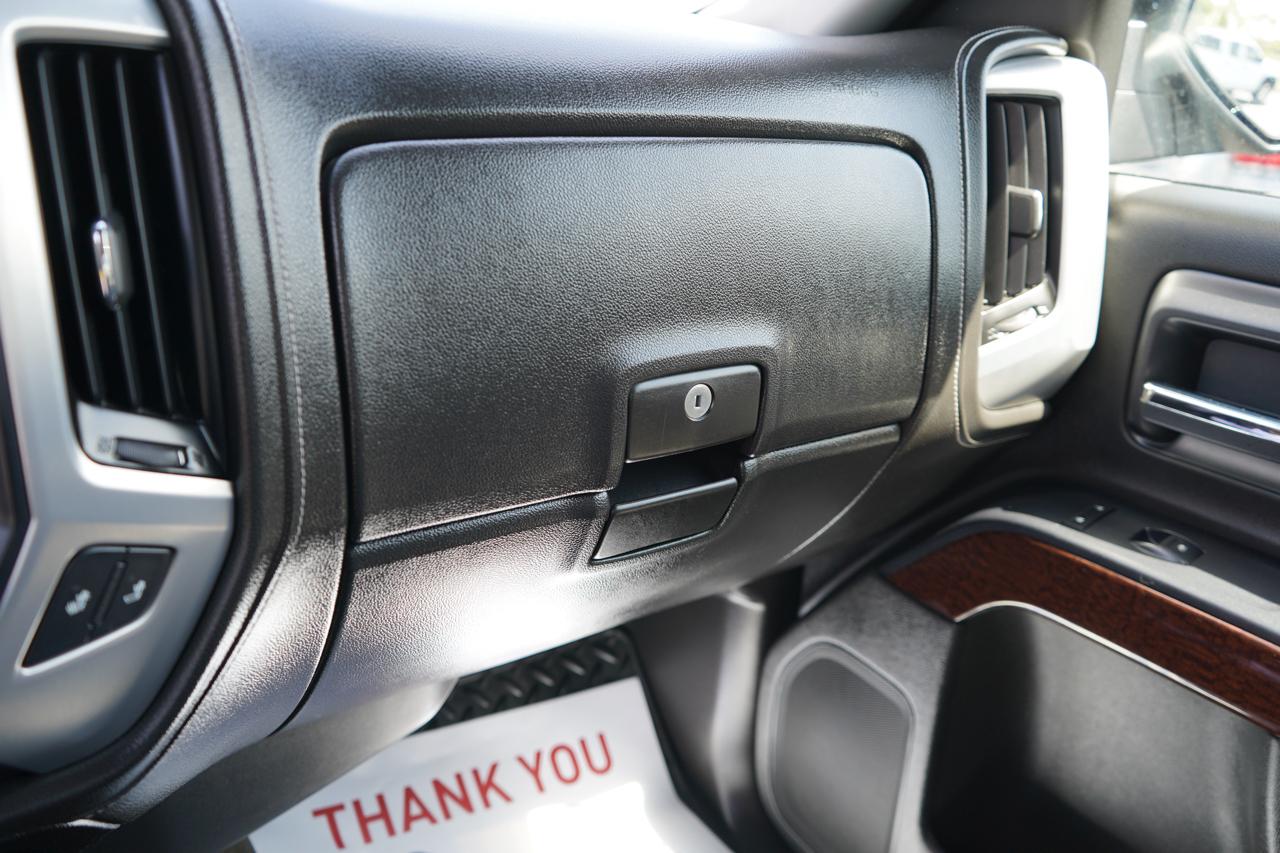 GMC Sierra 1500 4WD Crew Cab 143.5" SLE 2015