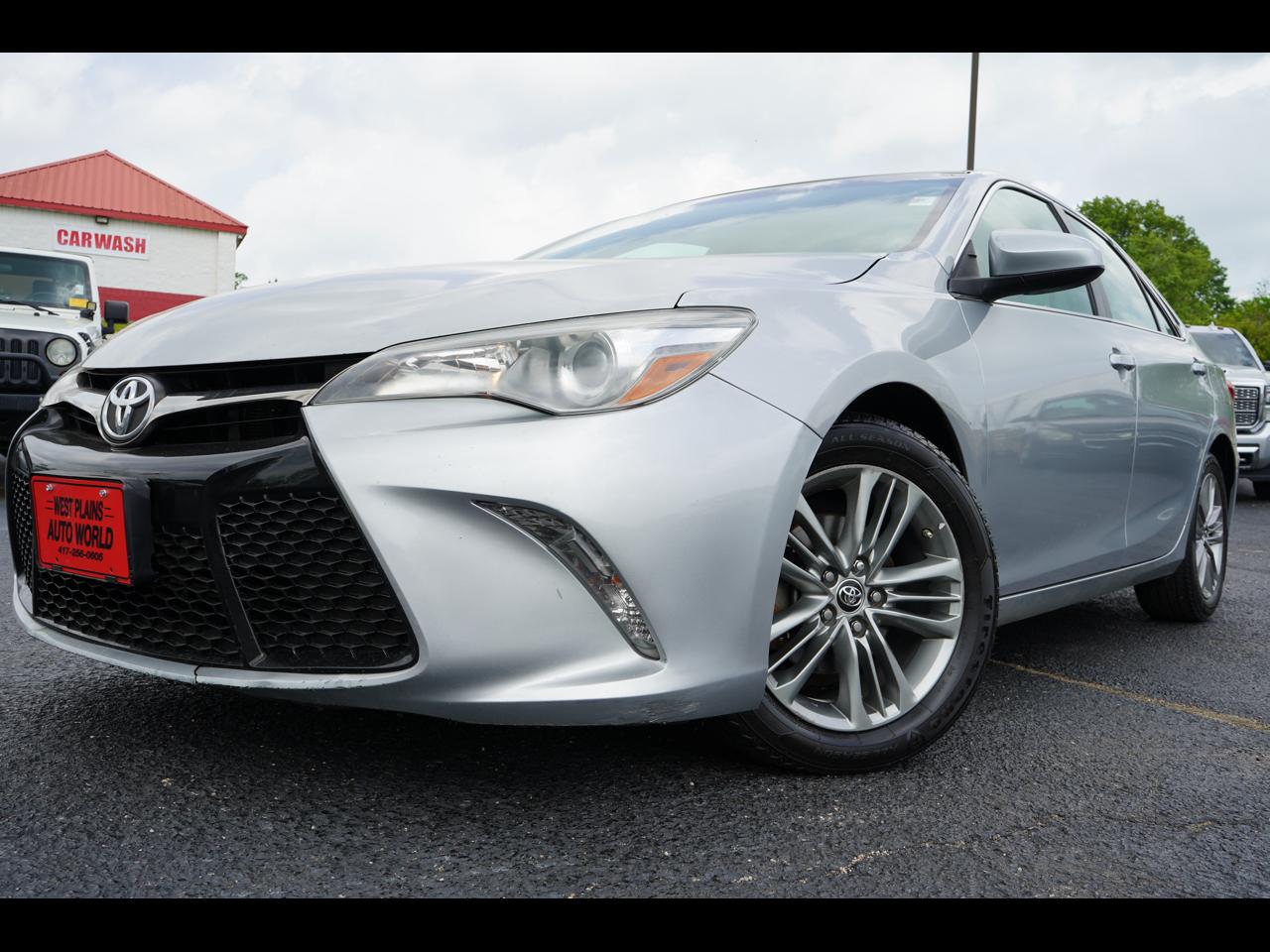 Toyota Camry 4dr Sdn I4 Auto XLE (Natl) 2015
