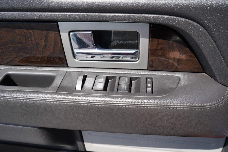 Ford F-150 Platinum SuperCrew 4WD 2014