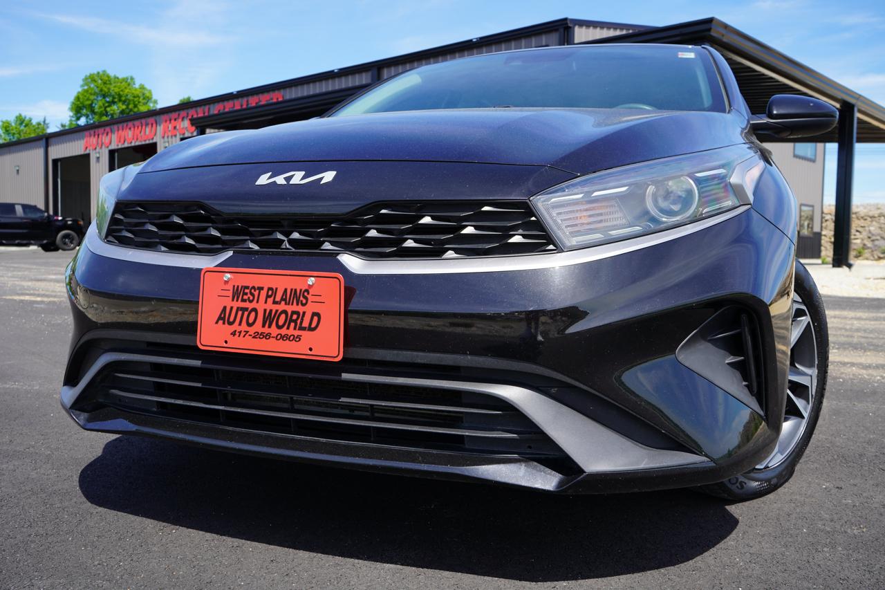 Kia Forte LXS IVT 2023