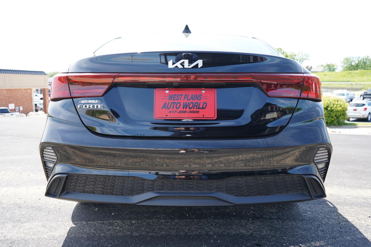 Kia Forte LXS IVT 2023
