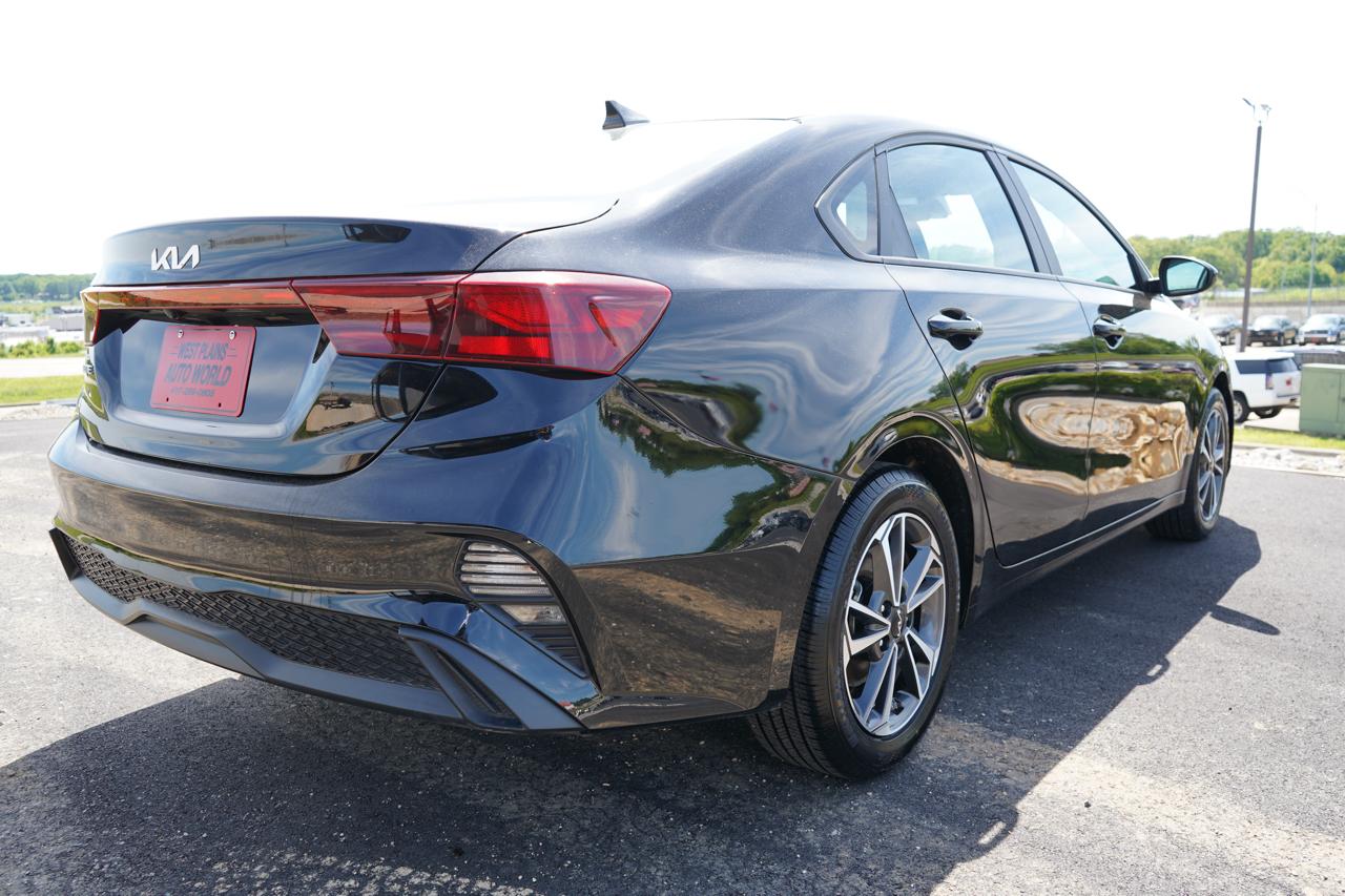Kia Forte LXS IVT 2023