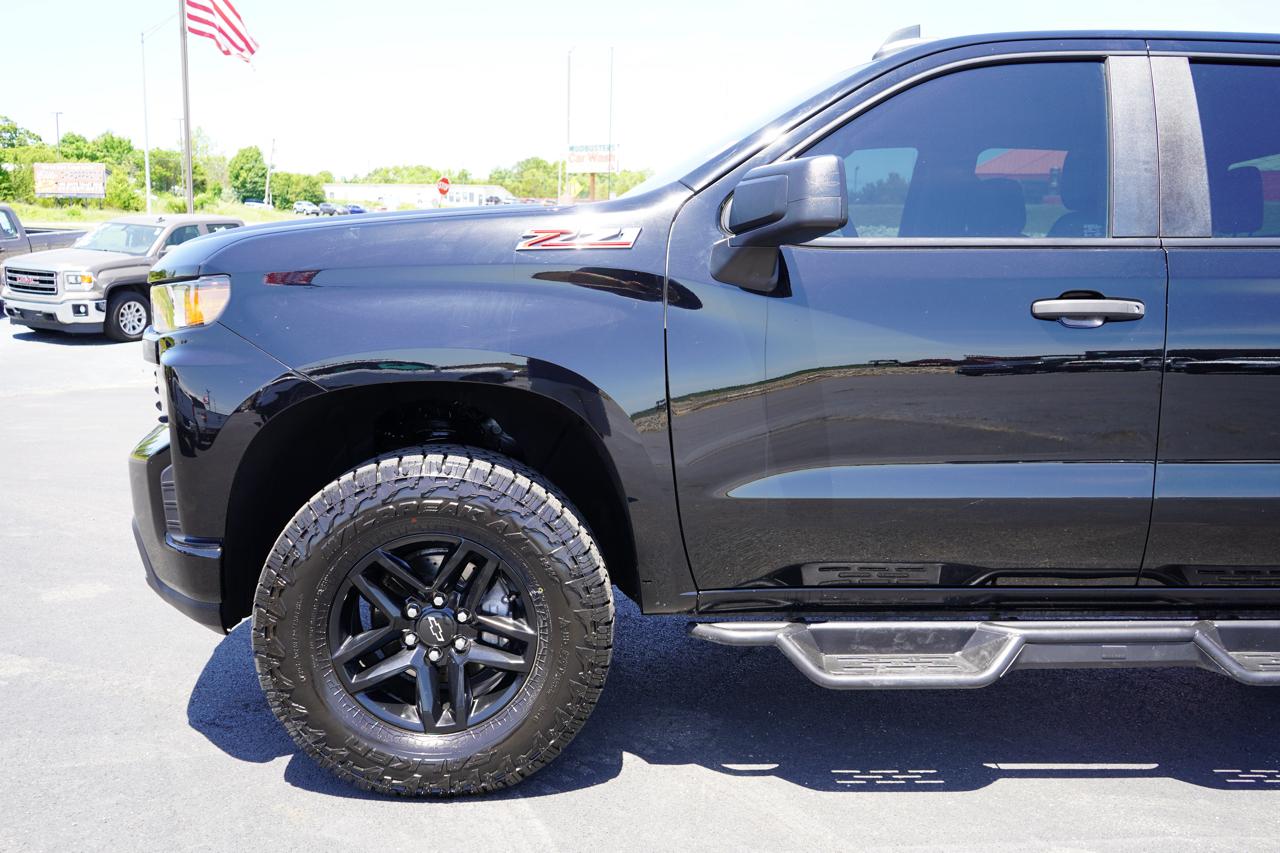 Chevrolet Silverado 1500 4WD Crew Cab 147" Custom Trail Boss 2019