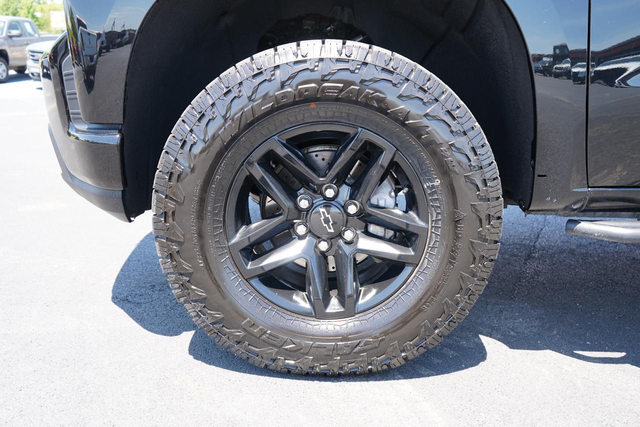 Chevrolet Silverado 1500 4WD Crew Cab 147" Custom Trail Boss 2019