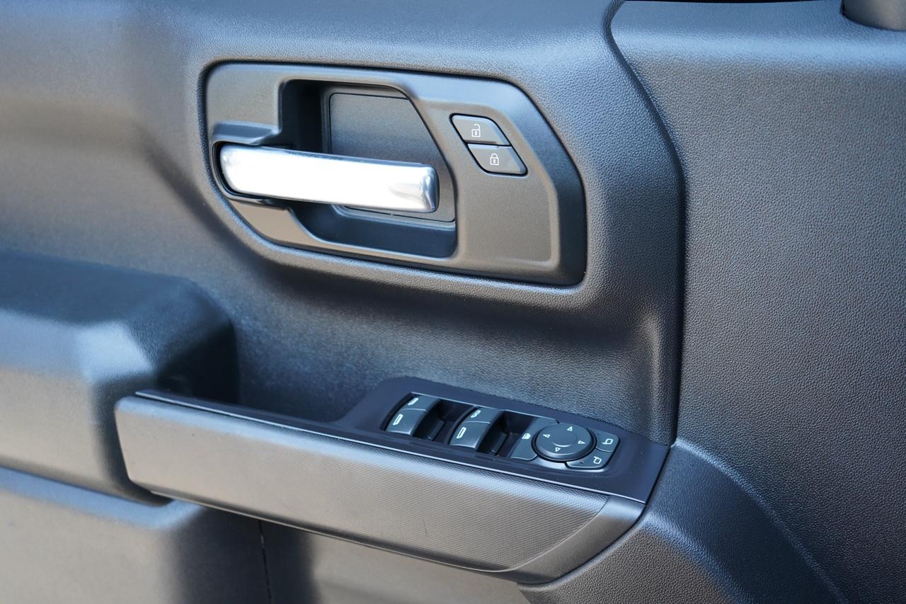 Chevrolet Silverado 1500 4WD Crew Cab 147" Custom Trail Boss 2019