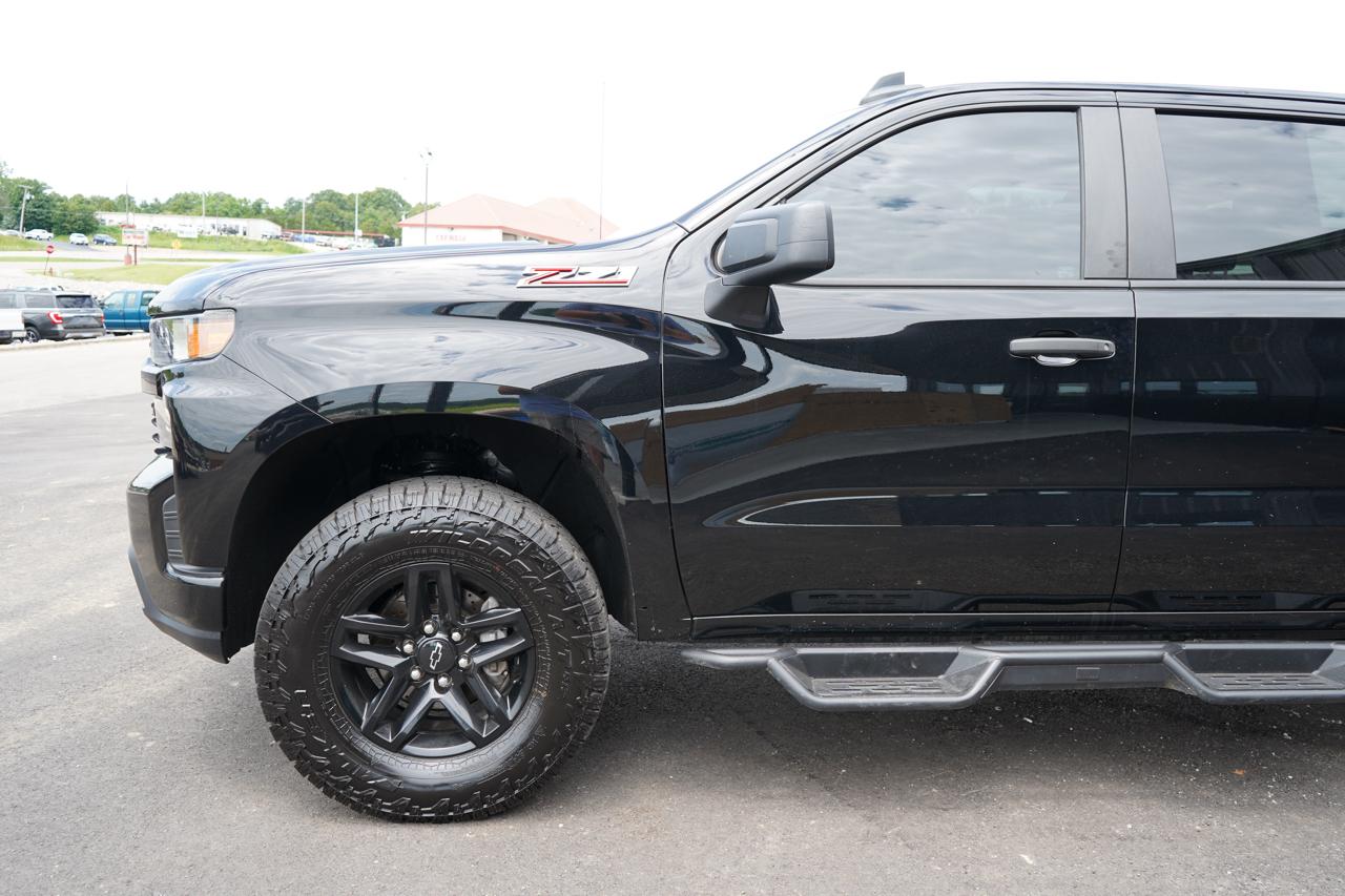 Chevrolet Silverado 1500 4WD Crew Cab 147" Custom Trail Boss 2019