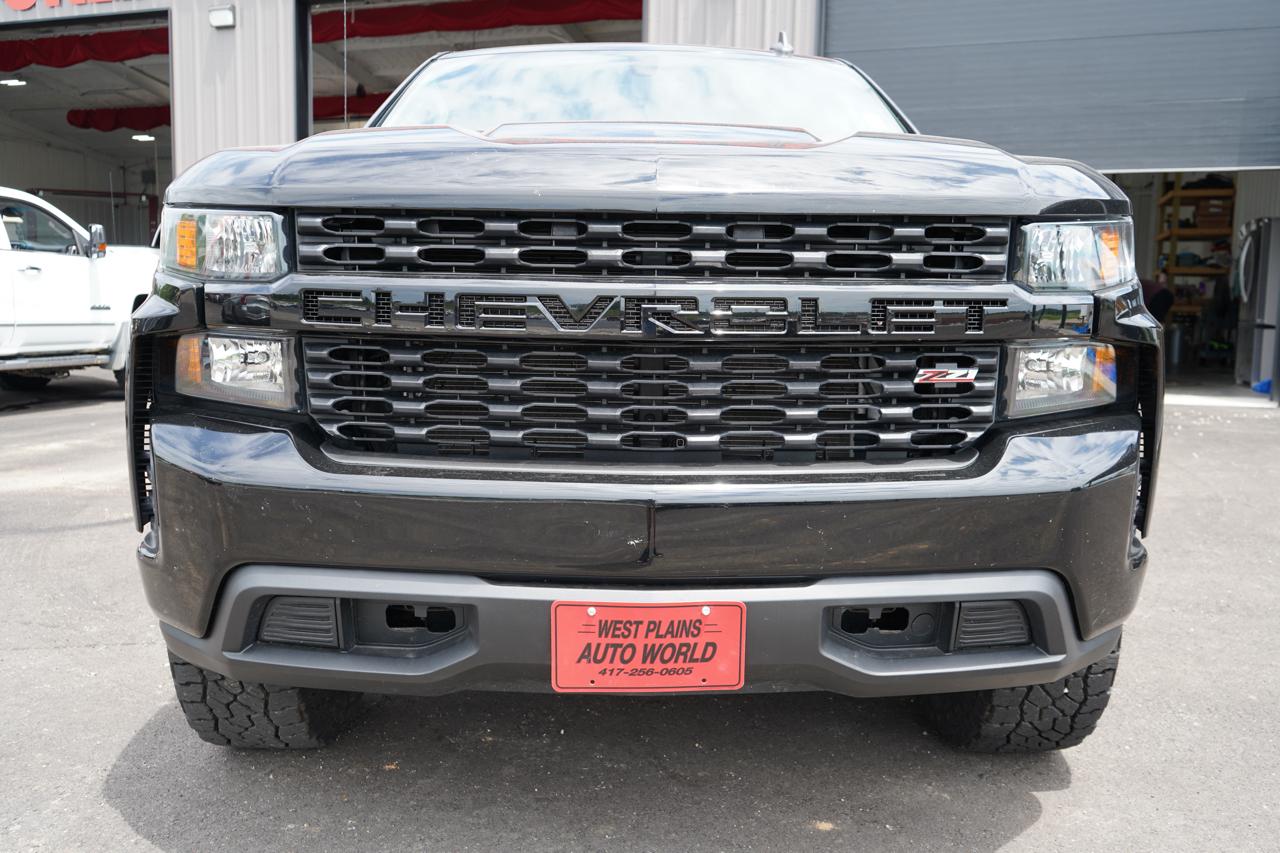 Chevrolet Silverado 1500 4WD Crew Cab 147" Custom Trail Boss 2019
