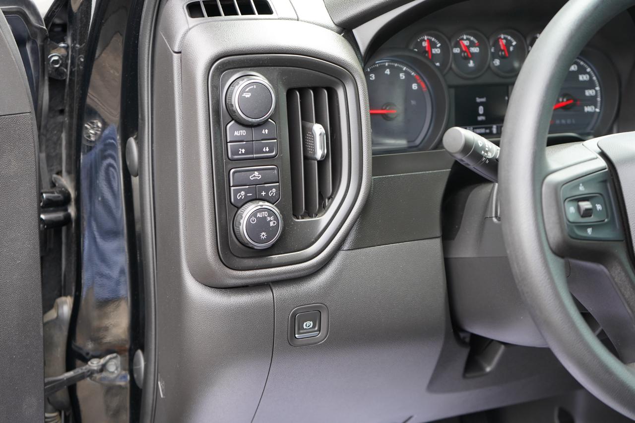 Chevrolet Silverado 1500 4WD Crew Cab 147" Custom Trail Boss 2019