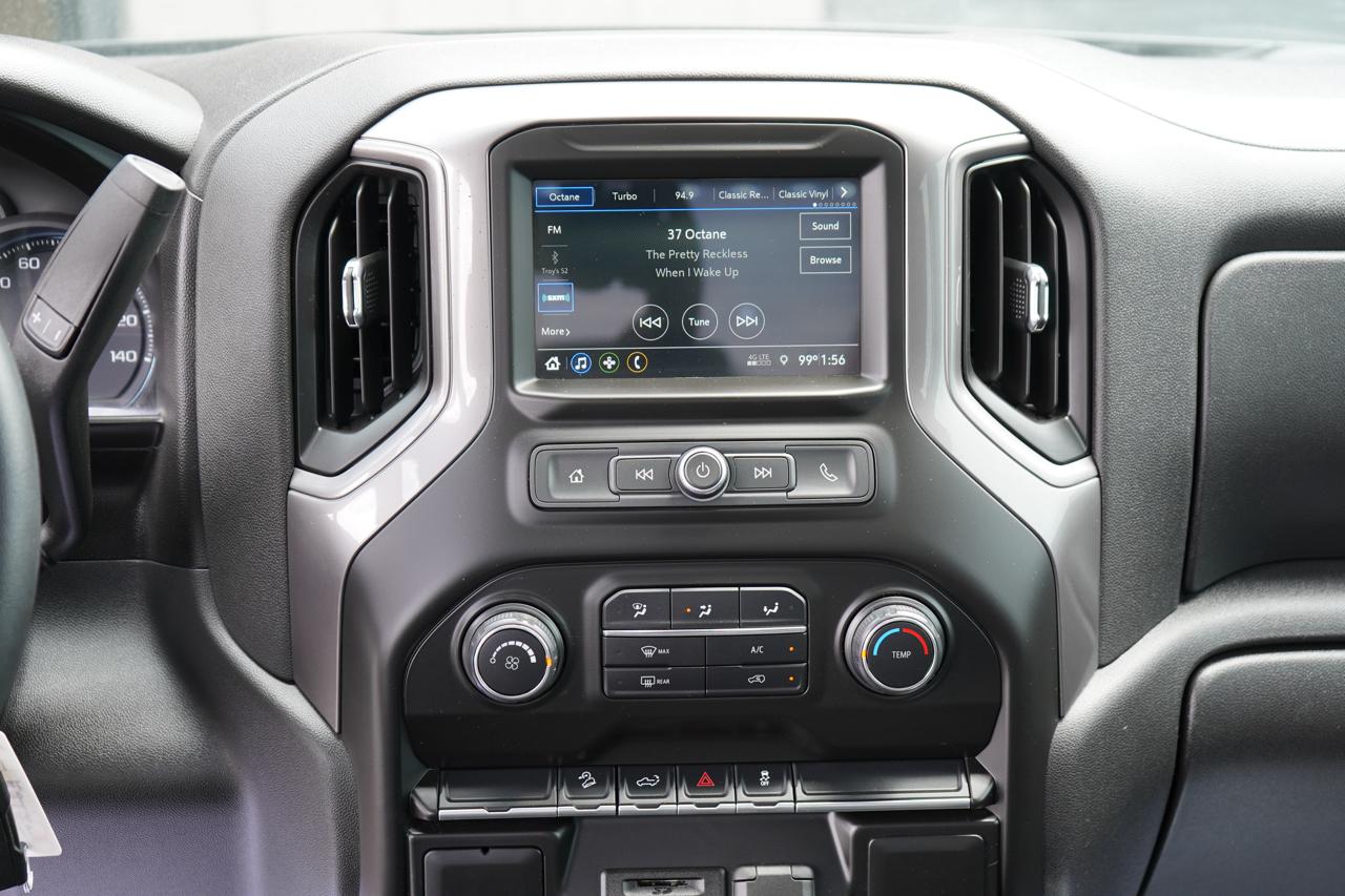 Chevrolet Silverado 1500 4WD Crew Cab 147" Custom Trail Boss 2019
