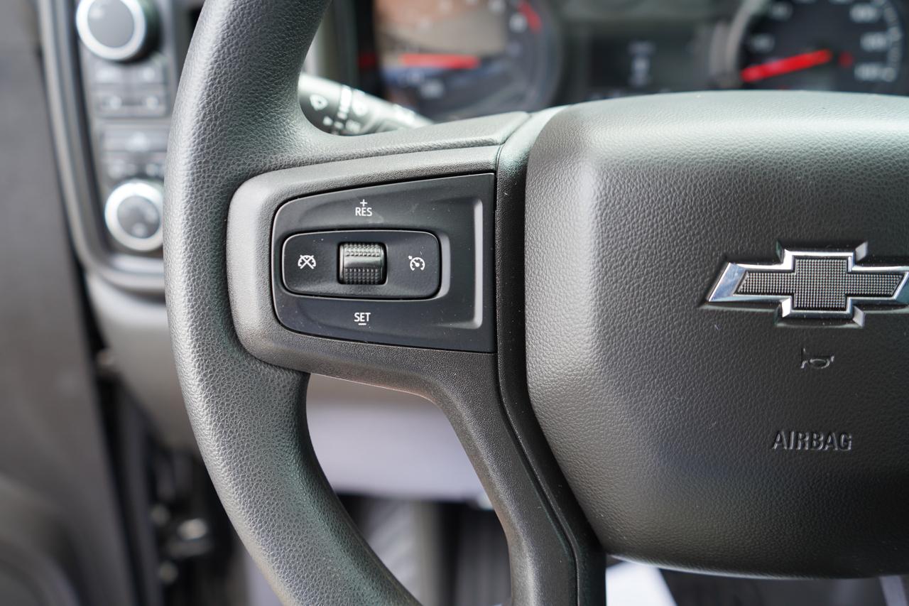 Chevrolet Silverado 1500 4WD Crew Cab 147" Custom Trail Boss 2019