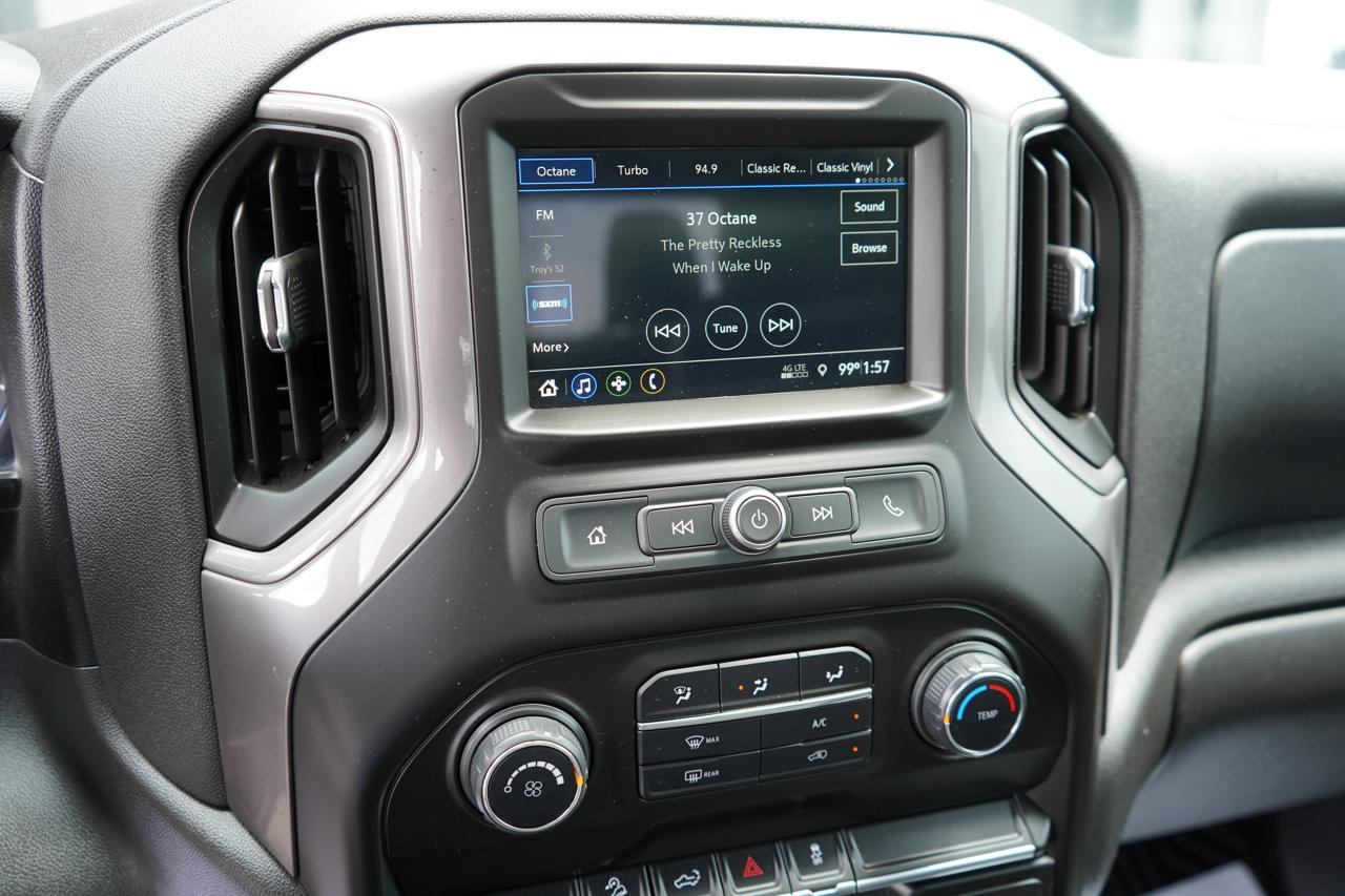 Chevrolet Silverado 1500 4WD Crew Cab 147" Custom Trail Boss 2019