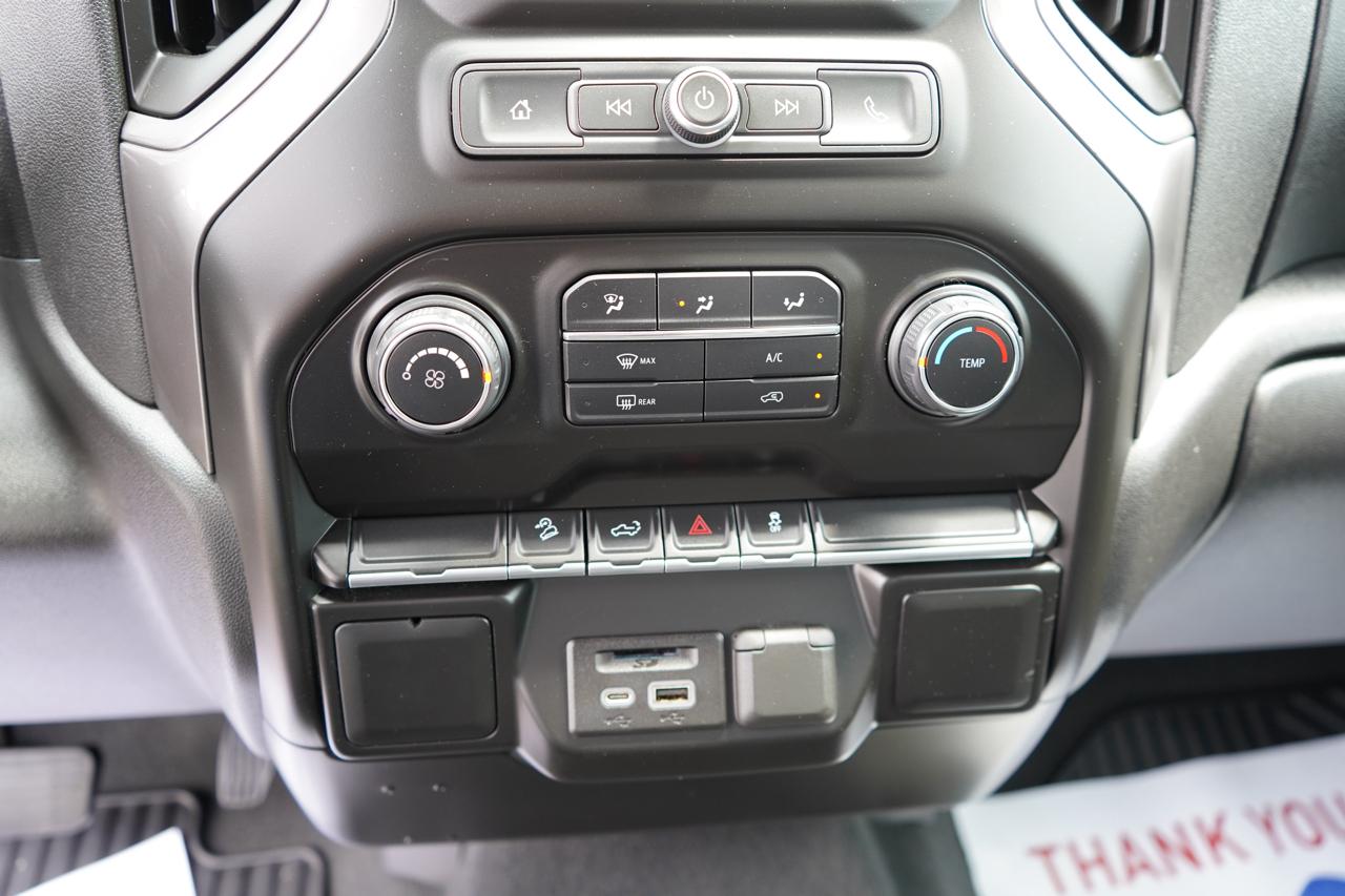 Chevrolet Silverado 1500 4WD Crew Cab 147" Custom Trail Boss 2019