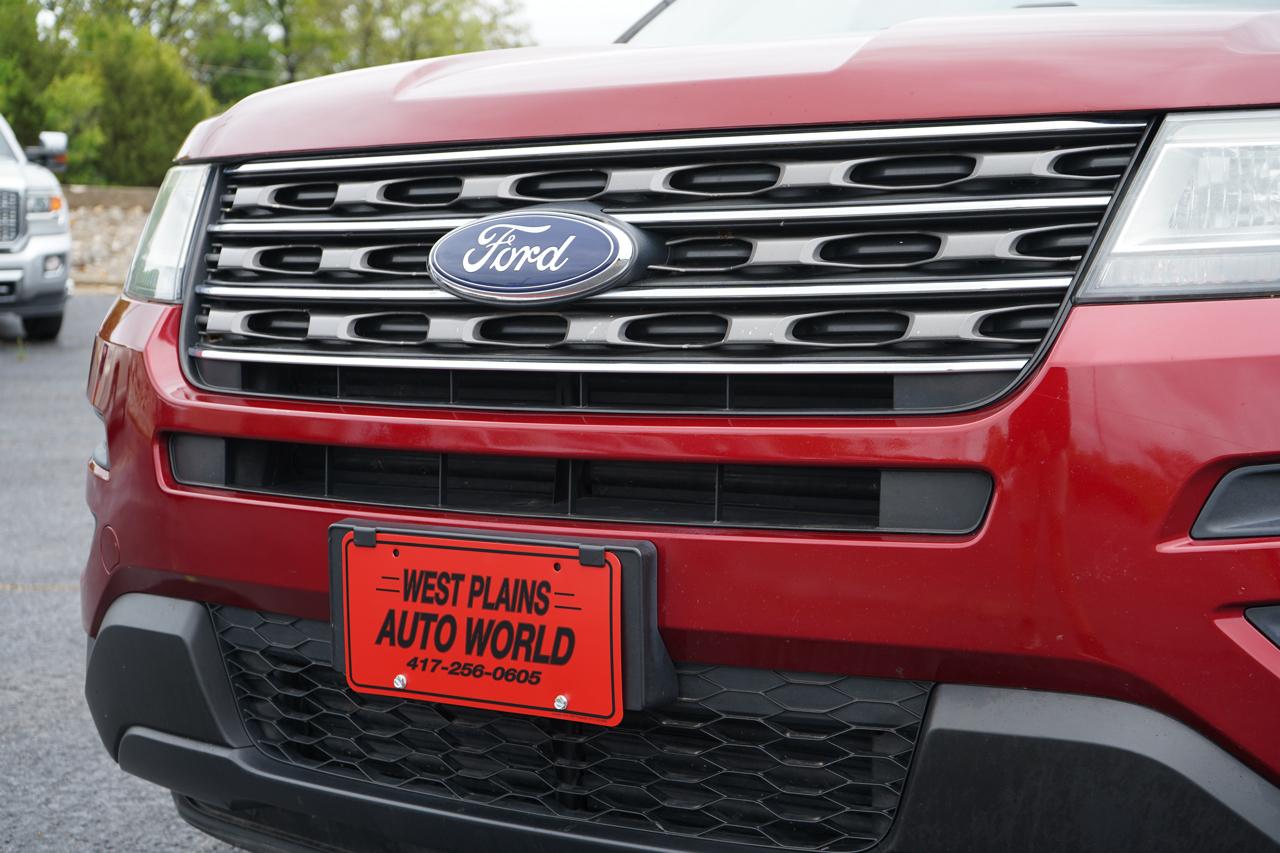 Ford Explorer Base 4WD 2017