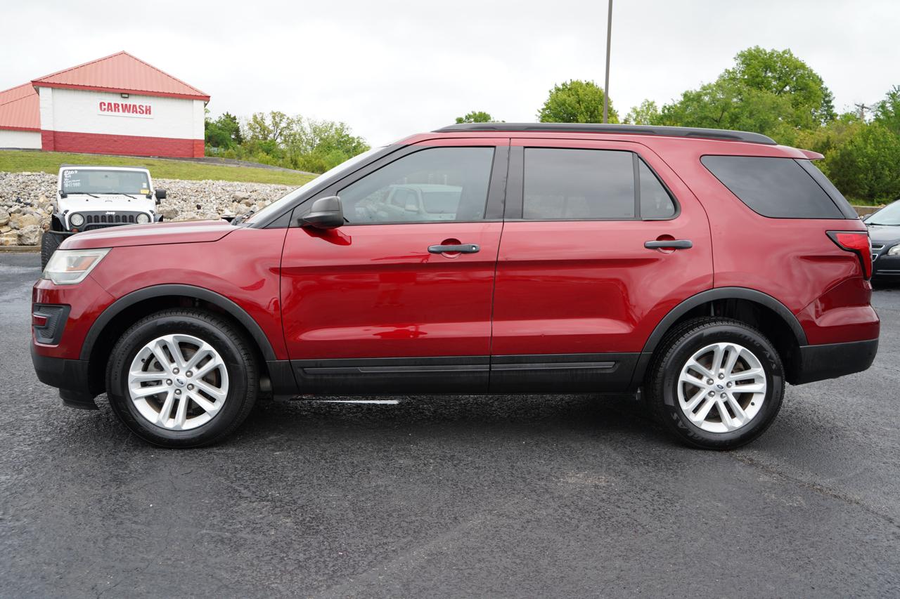 Ford Explorer Base 4WD 2017