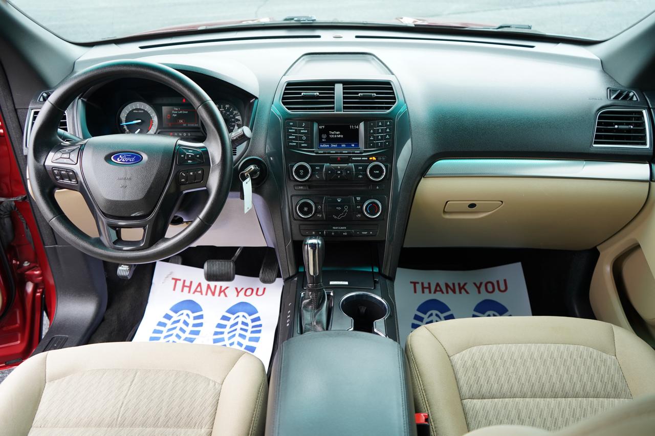 Ford Explorer Base 4WD 2017