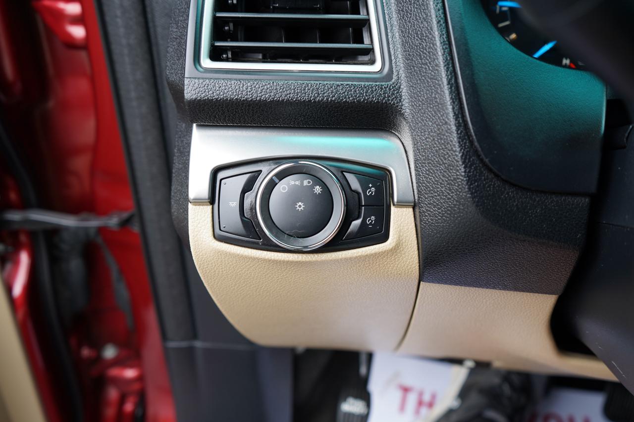 Ford Explorer Base 4WD 2017