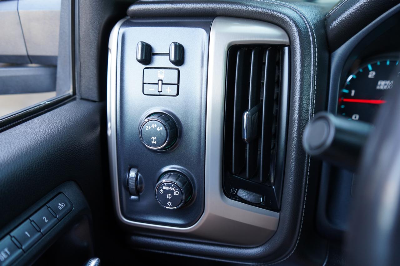 GMC Sierra 3500HD 4WD Crew Cab 167.7" Denali 2019