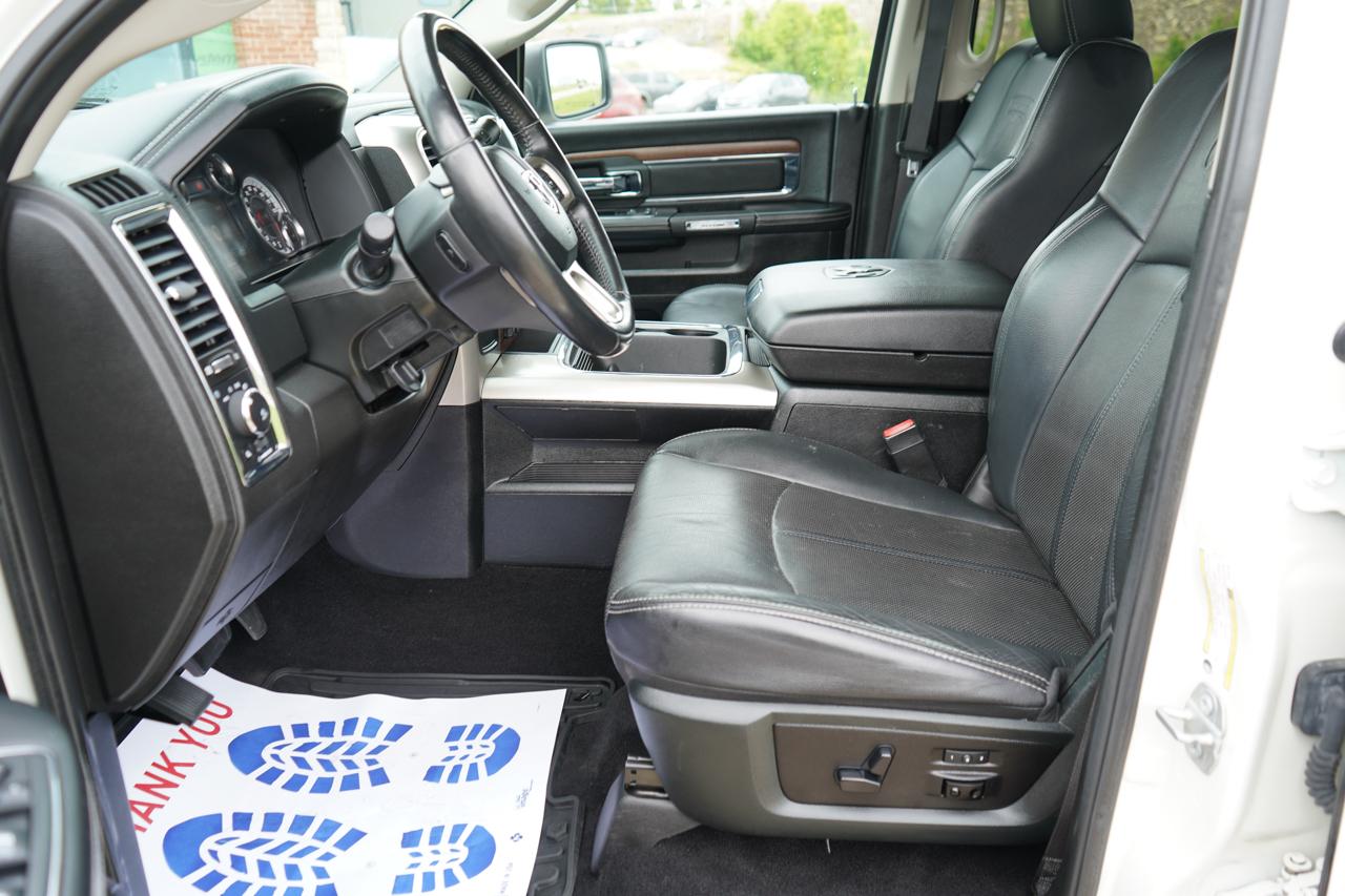 RAM 2500 Laramie 4x4 Crew Cab 6'4" Box 2018