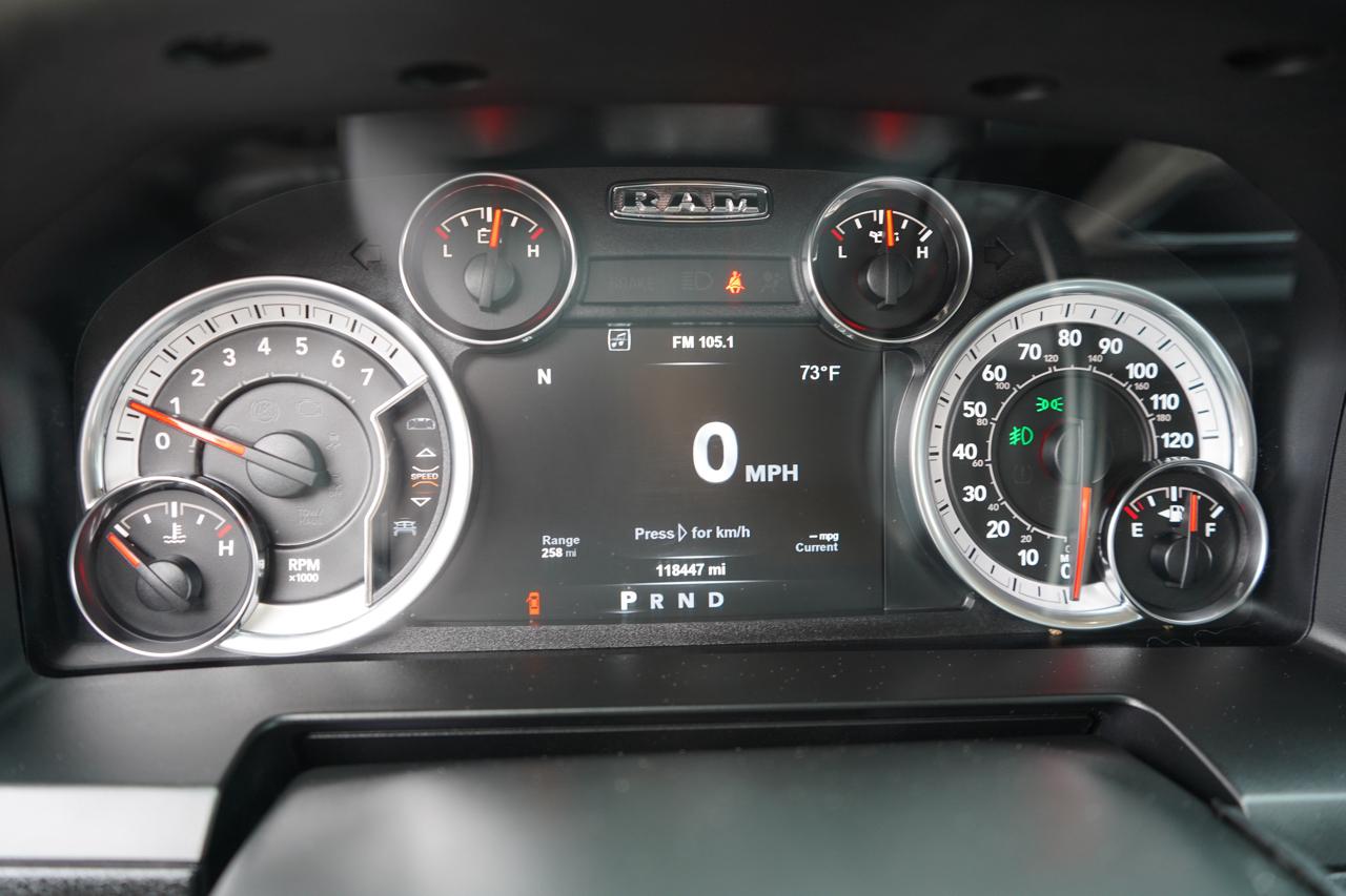 RAM 2500 Laramie 4x4 Crew Cab 6'4" Box 2018