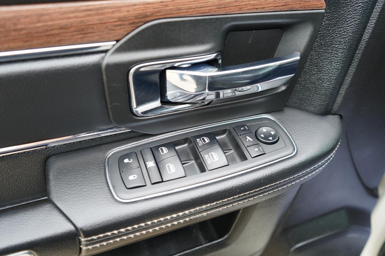 RAM 2500 Laramie 4x4 Crew Cab 6'4" Box 2018