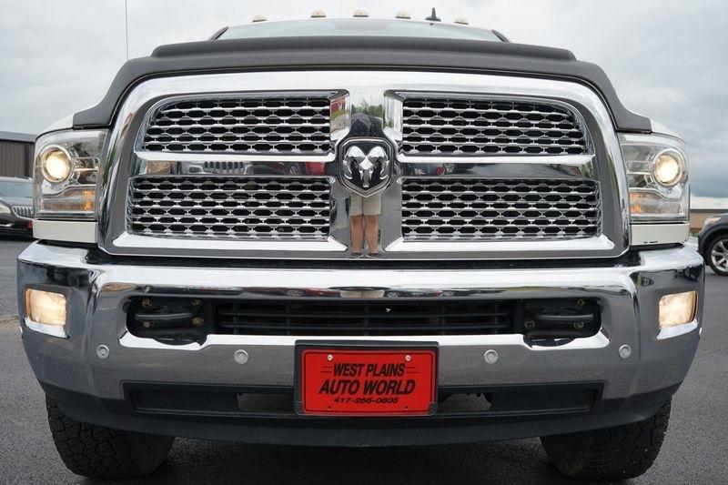 RAM 2500 Laramie 4x4 Crew Cab 6'4" Box 2018