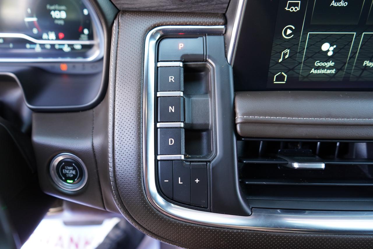 GMC Yukon XL 4WD 4dr SLT 2022