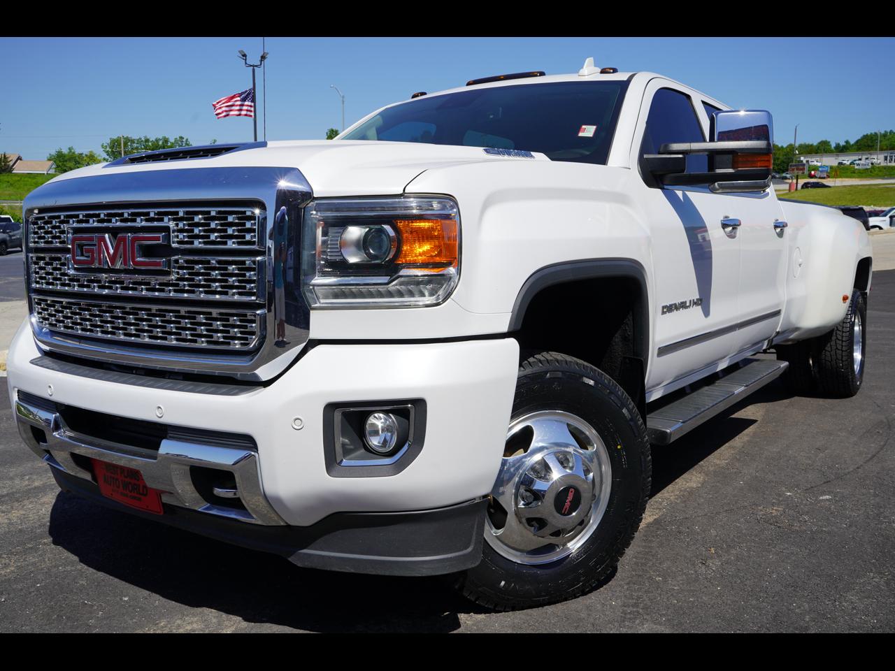 2018 GMC Sierra 4WD Crew Cab Long Box Denali's photo