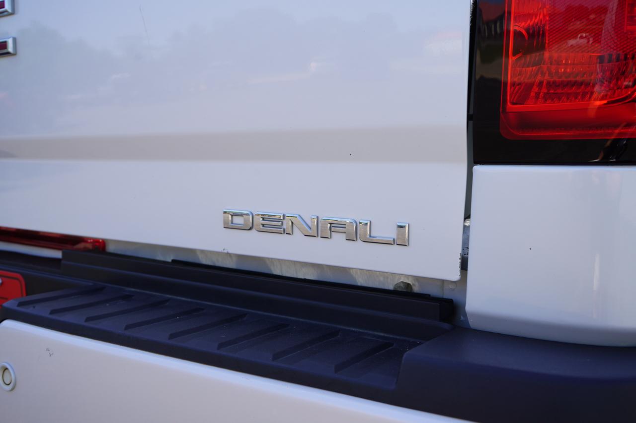 GMC Sierra 3500HD 4WD Crew Cab 167.7" Denali 2018