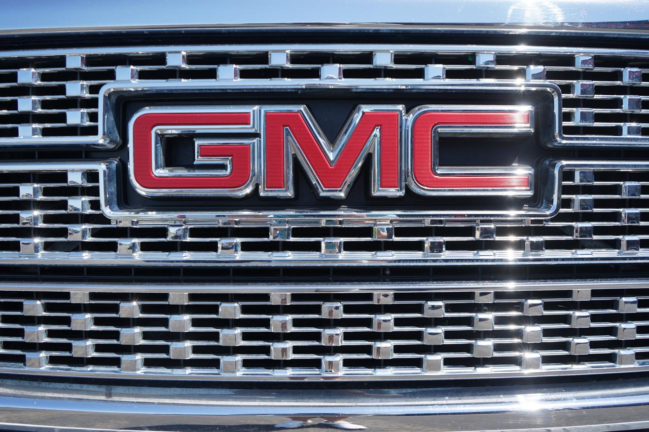 GMC Sierra 3500HD 4WD Crew Cab 167.7" Denali 2018