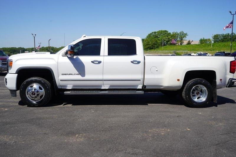 GMC Sierra 3500HD 4WD Crew Cab 167.7" Denali 2018