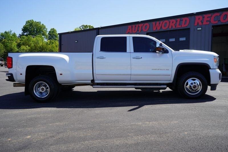 GMC Sierra 3500HD 4WD Crew Cab 167.7" Denali 2018