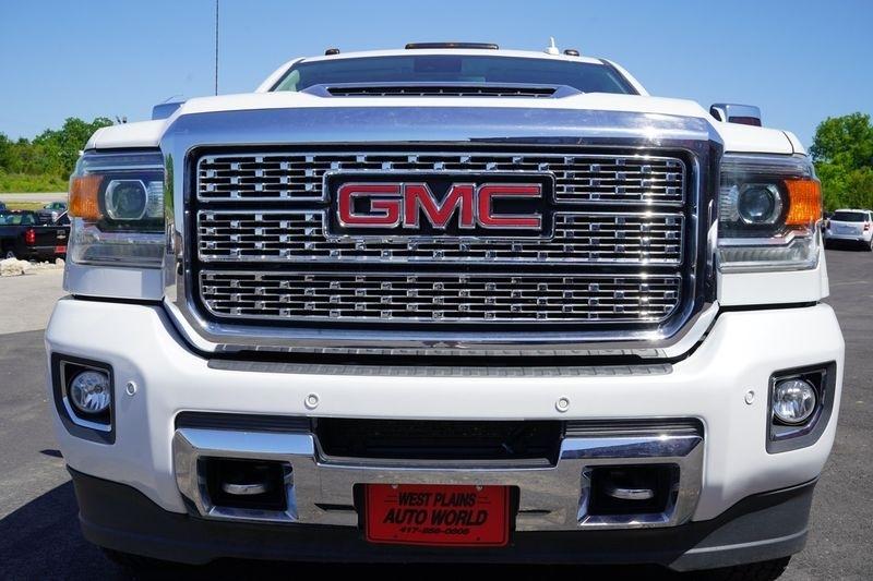 GMC Sierra 3500HD 4WD Crew Cab 167.7" Denali 2018