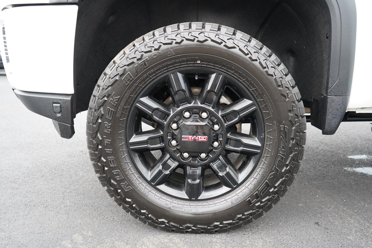 GMC Sierra 2500HD 4WD Crew Cab 159" AT4 2023