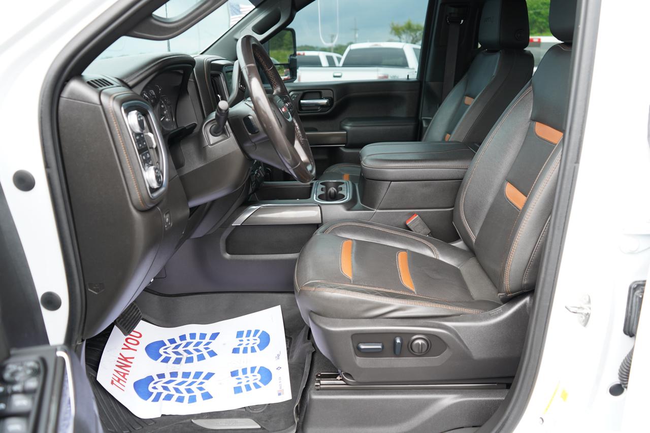 GMC Sierra 2500HD 4WD Crew Cab 159" AT4 2023