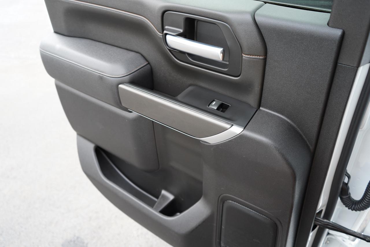 GMC Sierra 2500HD 4WD Crew Cab 159" AT4 2023